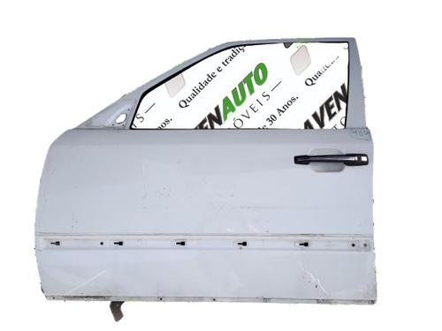 Used Left front door MERCEDES-BENZ E-CLASS (W124) E 200 D (124.120) (75 hp) 29767680