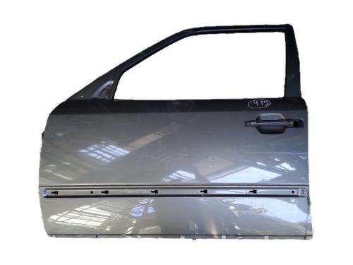 Used Left front door MERCEDES-BENZ E-CLASS (W124) E 200 D (124.120) (75 hp) 29767691