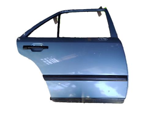 Used Right rear door MERCEDES-BENZ 124 Saloon (W124) 200 D (124.120) (72 hp) 29768046