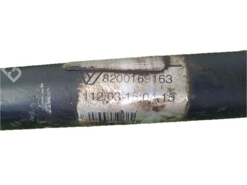 Drivaksel fortil Højre RENAULT TRAFIC II Van (FL) 2.5 dCi 135 (FL0D) | BP29768049M39 