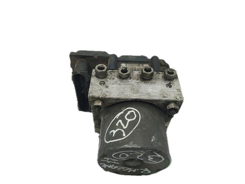 Módulo de ABS RENAULT MEGANE II (BM0/1_, CM0/1_) 1.5 dCi (BM16, CM16) (103 hp) 29768730