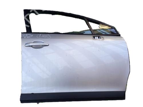 Używane Drzwi przednie prawe CITROËN C4 I (LC_) 1.6 HDi (109 hp) 29769191