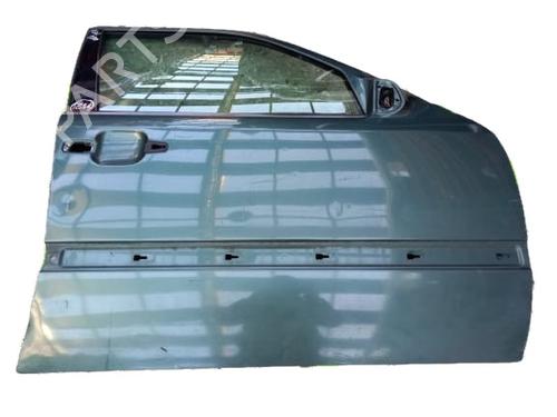 Dør høyre foran MERCEDES-BENZ C-CLASS (W202) C 180 (202.018) (122 hp) 29769304