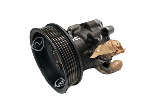 Used Steering pump VW GOLF IV (1J1) 1.4 16V (75 hp) 29769553