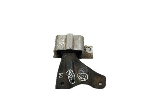 Used Engine mount DACIA SANDERO 1.2 16V (75 hp) 29769607
