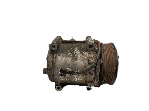 Compresseur AC FORD FIESTA V (JH_, JD_) 1.4 TDCi (68 hp) 29770903