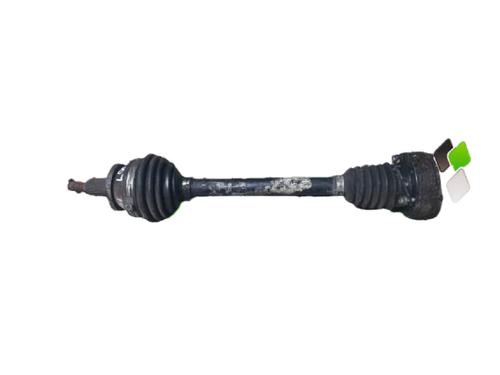 Used Left front driveshaft VW POLO IV (9N_, 9A_) 1.2 (54 hp) 29771125