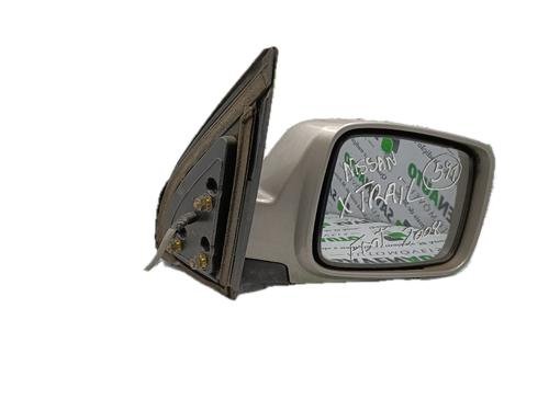 Used Right mirror NISSAN X-TRAIL I (T30) 2.2 dCi (136 hp) 29771785