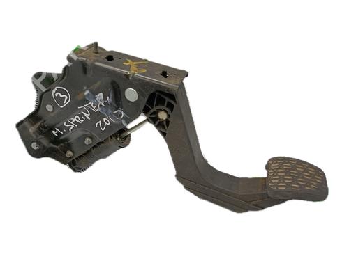 Used Clutch pedal MERCEDES-BENZ SPRINTER 3,5-t Van (B906) 311 CDI (906.631, 906.633, 906.635, 906.637) (109 hp) 29772322