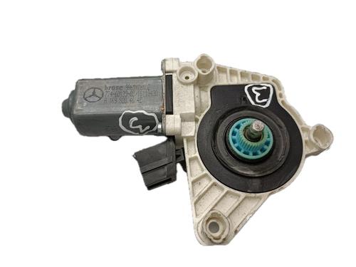 Right rear window motor MERCEDES-BENZ A-CLASS (W169) A 180 CDI (169.007, 169.307) | BP29772365E22 