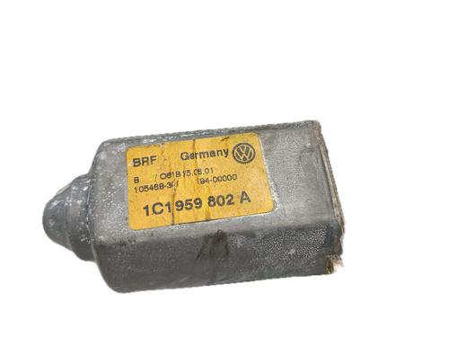 Left front window motor VW GOLF IV (1J1) 1.6 | BP29772368E21 