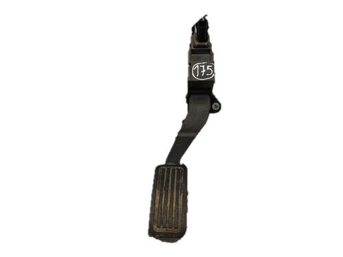 Used Pedal TOYOTA YARIS (_P9_) 1.0 VVT-i (KSP90_, KSP90R) (69 hp) 29772399