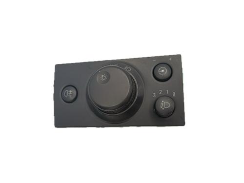 Used Headlight switch OPEL MERIVA A MPV (X03) 1.7 CDTI (E75) (100 hp) 29772569