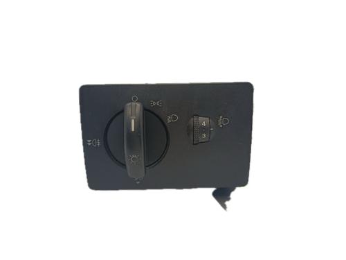 Used Headlight switch FORD FIESTA V (JH_, JD_) 1.4 TDCi (68 hp) 29772599