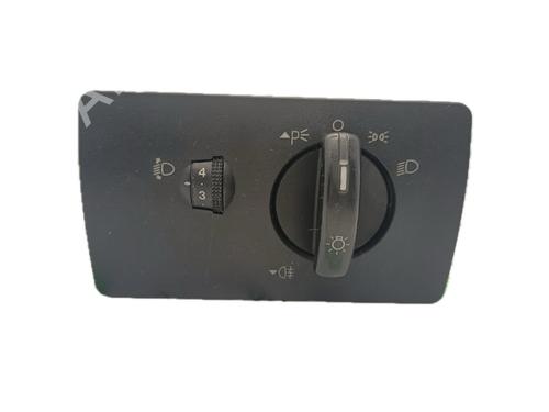 Used Headlight switch FORD MONDEO III (B5Y) 2.0 TDCi (130 hp) 29772613