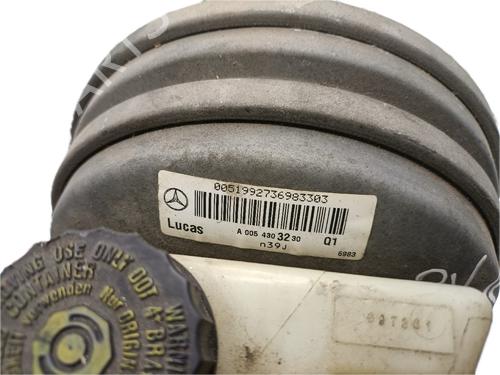 Servo brake MERCEDES-BENZ E-CLASS (W210) E 270 CDI (210.016) | BP29773227M42