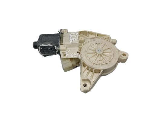 Rudehejsemotor forskærm venstre MERCEDES-BENZ C-CLASS (W204) C 220 CDI (204.002) (170 hp) 29773401