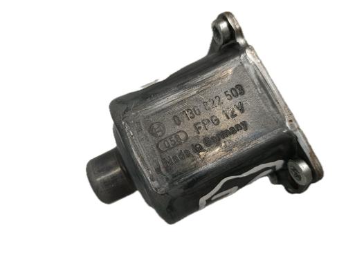 Rudehejsemotor forskærm venstre MERCEDES-BENZ C-CLASS (W204) C 220 CDI (204.002) | BP29773401E21