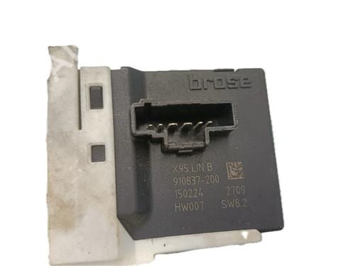 Right rear window motor RENAULT MEGANE III Hatchback (BZ0/1_, B3_) 1.5 dCi | BP29773408E22