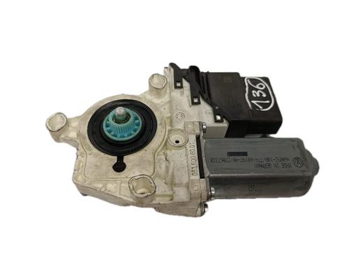 Rudehejsemotor bagstkærm højre VW PASSAT B6 (3C2) 2.0 TDI 16V | BP29773554E22 