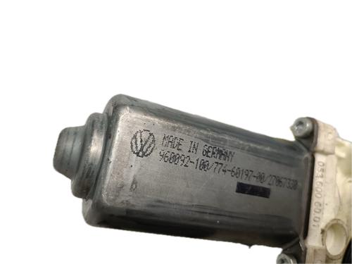 Rudehejsemotor bagstkærm højre VW PASSAT B6 (3C2) 2.0 TDI 16V | BP29773554E22 