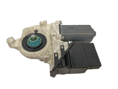 Fensterhebermotor hinten links VW PASSAT B5.5 Variant (3B6) 1.9 TDI | BP29773561E23 