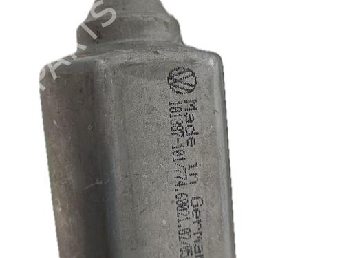 Left front window motor VW GOLF IV (1J1) 1.6 | BP29773562E21 