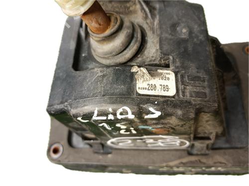 Gear lever RENAULT CLIO III (BR0/1, CR0/1) 1.5 dCi | BP29773932M90 