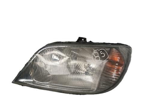 Used Left headlight MERCEDES-BENZ SPRINTER 2-t Bus (B901, B902) 208 D (901.371, 902.371, 902.372) (79 hp) 29774362
