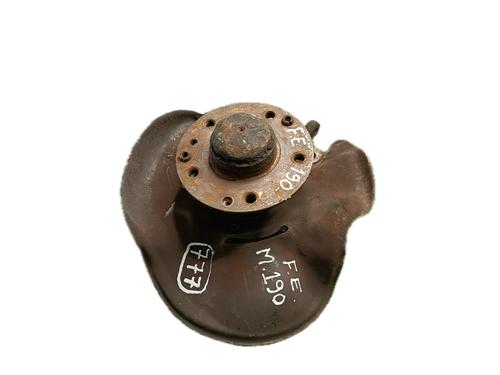 Used Left front steering knuckle MERCEDES-BENZ 190 (W201) D 2.0 (201.122) (72 hp) 29774451