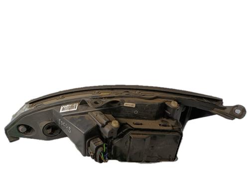 Right headlight FORD FOCUS I (DAW, DBW) 1.8 TDCi | BP29774476C29