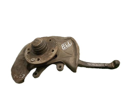 Used Right front steering knuckle MERCEDES-BENZ C-CLASS (W202) C 200 D (202.120) (75 hp) 29774482