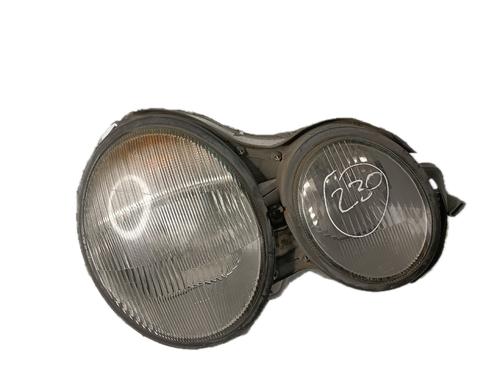 Used Right headlight MERCEDES-BENZ E-CLASS (W210) E 200 CDI (210.007) (102 hp) 29774531