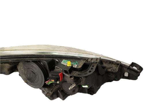 Left headlight PEUGEOT 407 (6D_) 2.0 HDi (6DRHRH) | BP29774583C28 