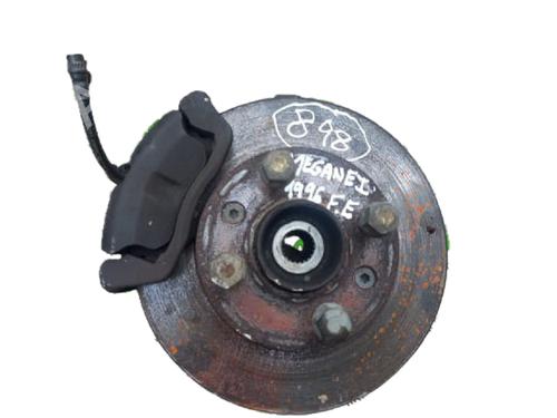 Achsschenkel links vorne für RENAULT MEGANE I (BA0/1_) 1.4 16V (BA0D, BA1H, BA0W, BA10) (95 hp) 29774698