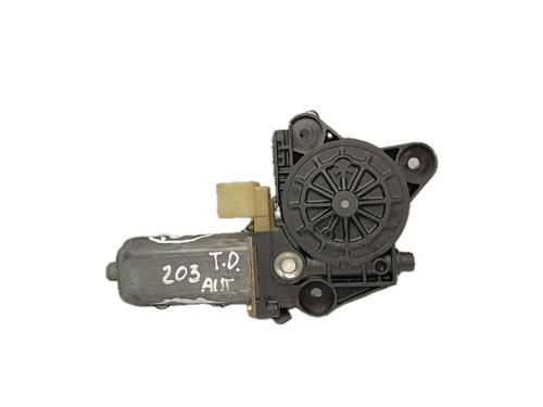 Used Right rear window motor MERCEDES-BENZ C-CLASS (W203) C 200 CDI (203.004) (116 hp) 29774765