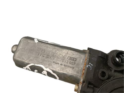 Right rear window motor MERCEDES-BENZ C-CLASS (W203) C 200 CDI (203.004) | BP29774765E22 