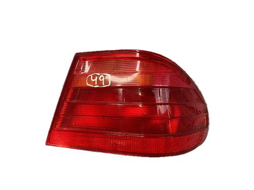 Używane Lampa tylna prawa MERCEDES-BENZ E-CLASS (W210) E 200 CDI (210.007) (116 hp) 29774960