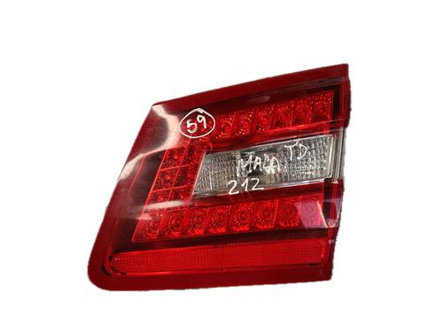Feu de coffre droit MERCEDES-BENZ E-CLASS (W212) E 220 CDI (163 hp) 29774966
