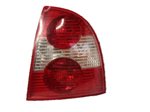 Høyre baklys VW PASSAT B5.5 (3B3) 1.9 TDI (101 hp) 29775087