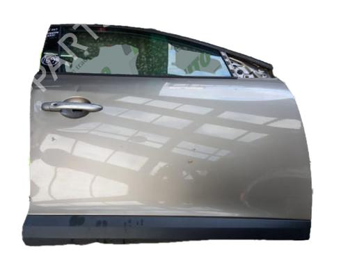 Used Right front door RENAULT MEGANE III Hatchback (BZ0/1_, B3_) 1.5 dCi (106 hp) 29775231