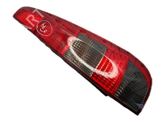 Used Right taillight FORD FIESTA V (JH_, JD_) 1.4 TDCi (68 hp) 29775417
