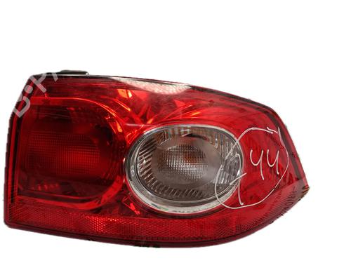 Feu arrière droit RENAULT LAGUNA II (BG0/1_) 1.8 16V (BG0B, BG0M) (120 hp) 29775443