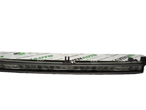 Troisième feu stop MERCEDES-BENZ C-CLASS Coupe (CL203) C 220 CDI (136 hp) 29775463