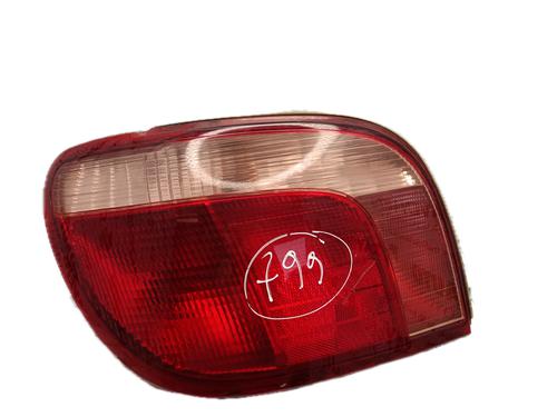 Piloto trasero izquierdo TOYOTA YARIS (_P1_) 1.4 D-4D (NLP10_, NLP10R) (75 hp) 29775501