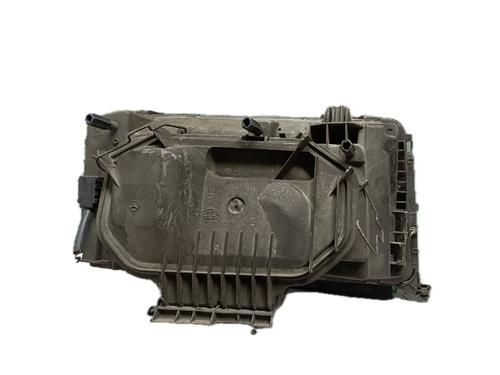 Left headlight MERCEDES-BENZ 123 Saloon (W123) 200 D | BP29776357C28