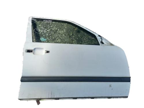 Used Right front door MERCEDES-BENZ 124 Saloon (W124) 200 D (124.120) (75 hp) 29776379