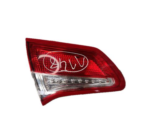 Piloto izquierdo del maletero CITROËN C4 II (NC_) 1.6 HDi 110 (112 hp) 29776559