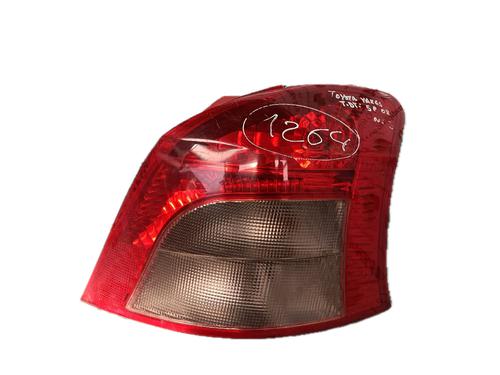 Używane Lampa tylna prawa TOYOTA YARIS (_P9_) 1.4 D-4D (NLP90_, NLP90R) (90 hp) 29776659