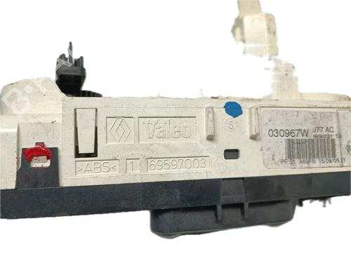 Climate control RENAULT CLIO III (BR0/1, CR0/1) 1.5 dCi | BP29776701I5 